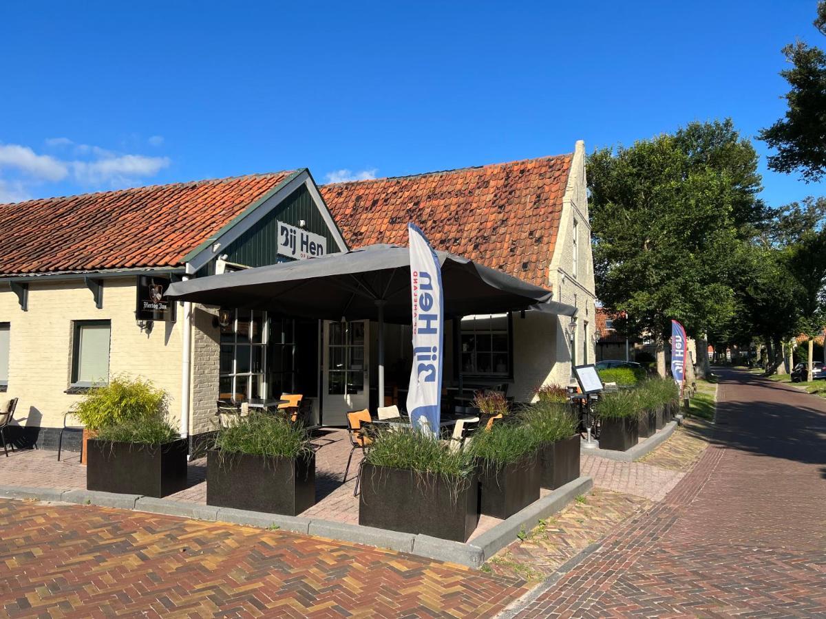 Отель Bij Hen Op Ameland Холлум Экстерьер фото